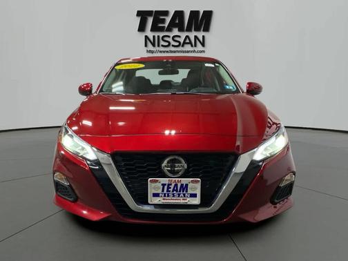 2022 Nissan Altima 2.5 SV