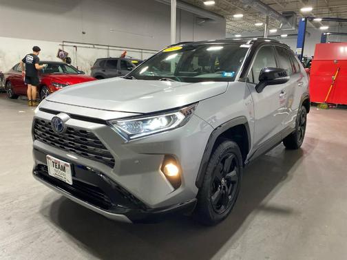 2021 Toyota RAV4 Hybrid XSE