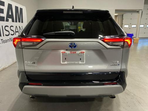 2021 Toyota RAV4 Hybrid XSE