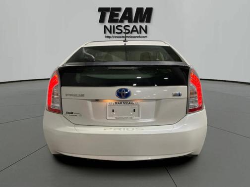 2014 Toyota Prius Three