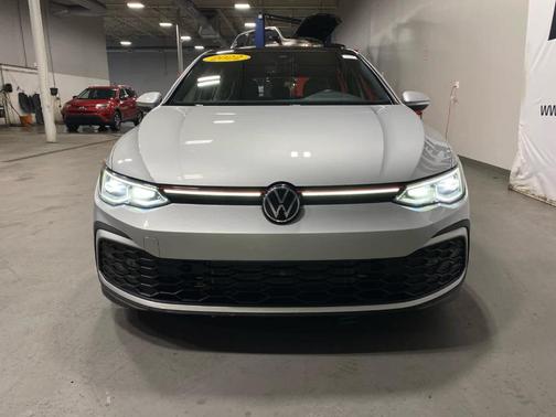 2022 Volkswagen Golf GTI 2.0T SE