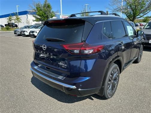 2025 Nissan Rogue Platinum