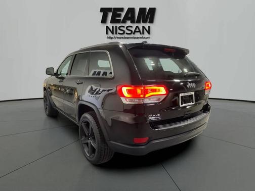 2017 Jeep Grand Cherokee Laredo