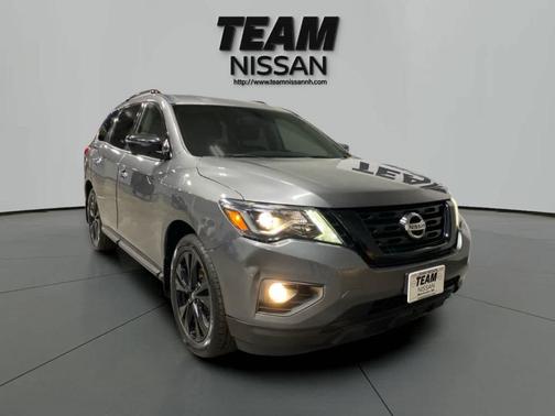 2018 Nissan Pathfinder SL