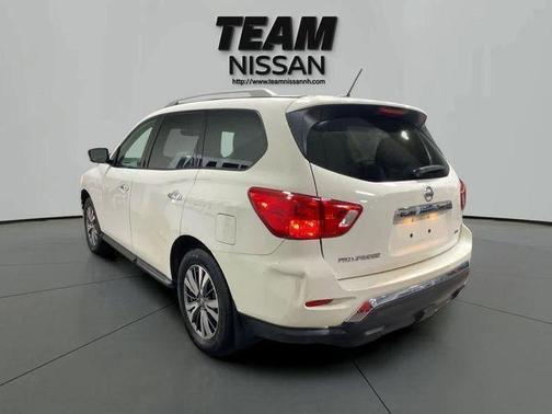 Glacier White 2018 Nissan Pathfinder S