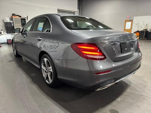 2018 Mercedes-Benz E-Class E 300