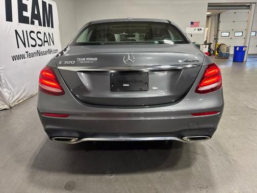 2018 Mercedes-Benz E-Class E 300