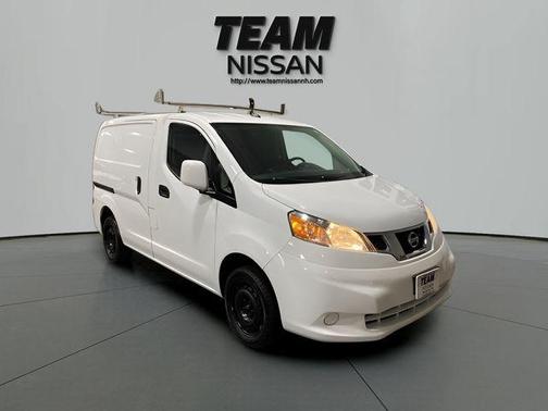 Cloud White 2019 Nissan NV200 SV