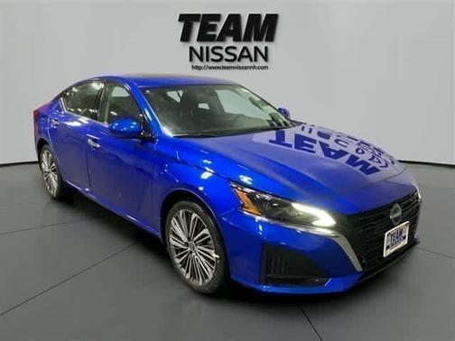 2025 Nissan Altima SL