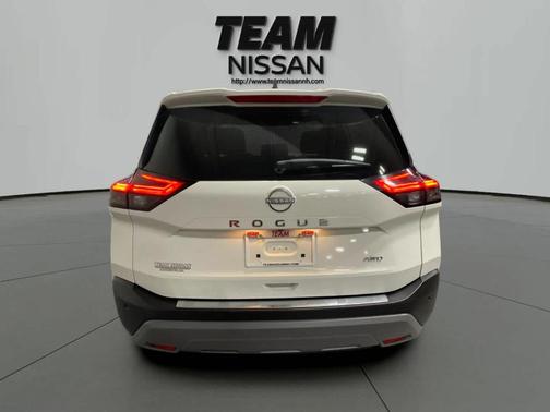 2022 Nissan Rogue S