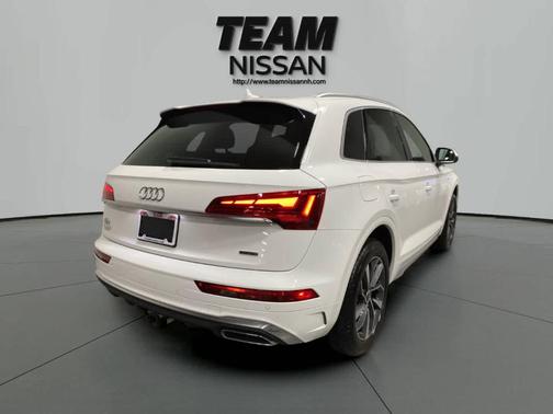 2023 Audi Q5 45 S line Premium Plus