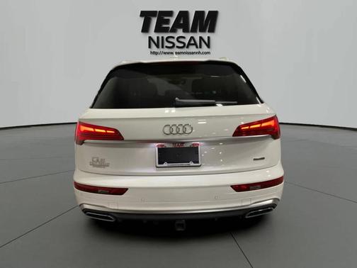 2023 Audi Q5 45 S line Premium Plus