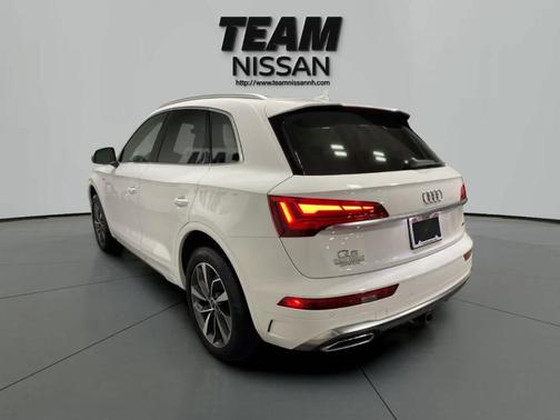 2023 Audi Q5 45 S line Premium Plus