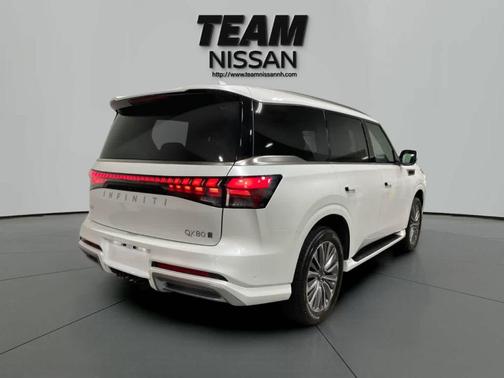 2025 INFINITI QX80 SENSORY