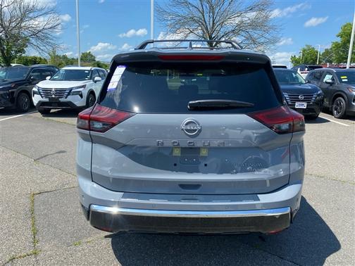 2025 Nissan Rogue Platinum