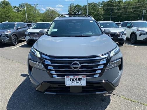2025 Nissan Rogue Platinum