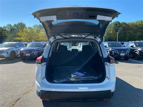 2026 Nissan Rogue S