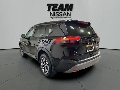 Black 2022 Nissan Rogue SV