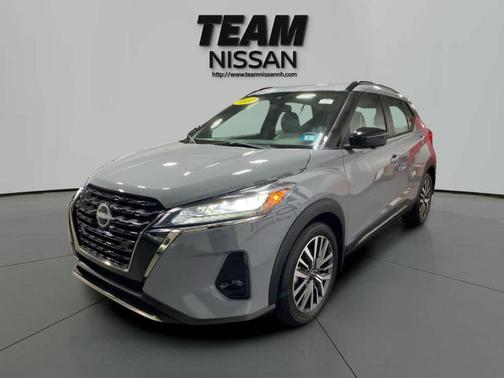 2023 Nissan Kicks SR