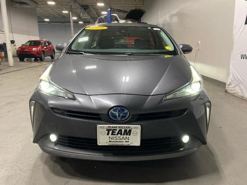 2019 Toyota Prius LE