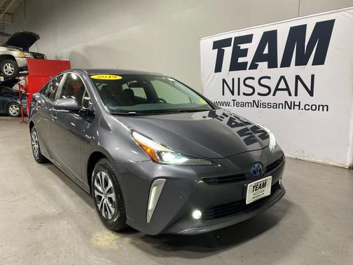 2019 Toyota Prius LE
