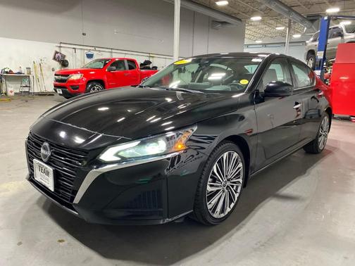 2023 Nissan Altima 2.5 SL