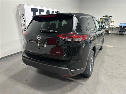 2025 Nissan Rogue S