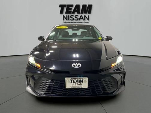 Midnight Black Metallic 2025 Toyota Camry SE