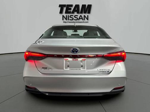 2021 Toyota Avalon Hybrid Limited