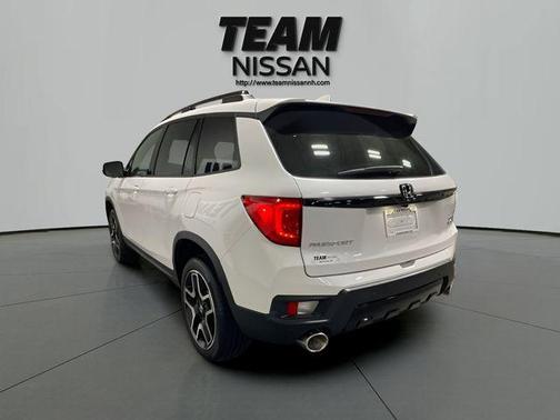 Platinum White Pearl 2023 Honda Passport Elite