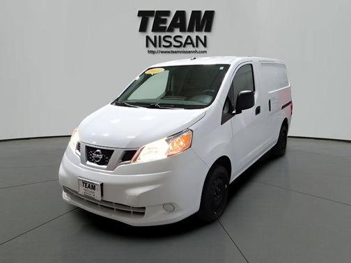 Cloud White 2021 Nissan NV200 SV
