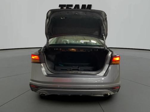 2024 Nissan Altima 2.5 SL