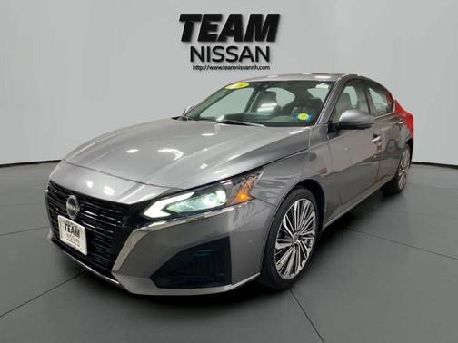 2024 Nissan Altima 2.5 SL