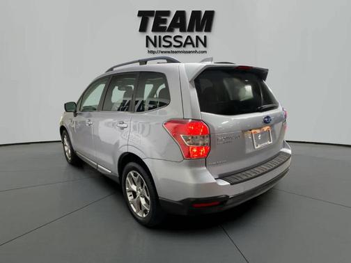 2016 Subaru Forester 2.5i Touring