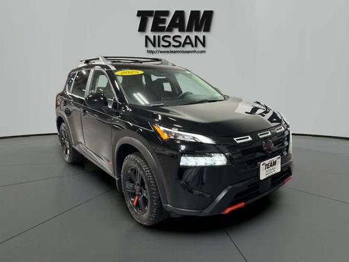 2025 Nissan Rogue Rock Creek