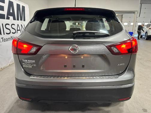 2018 Nissan Rogue Sport S