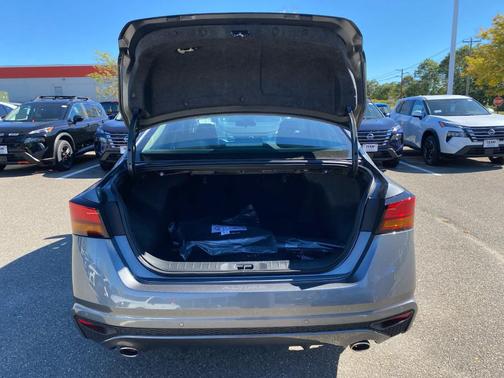 2025 Nissan Altima SL