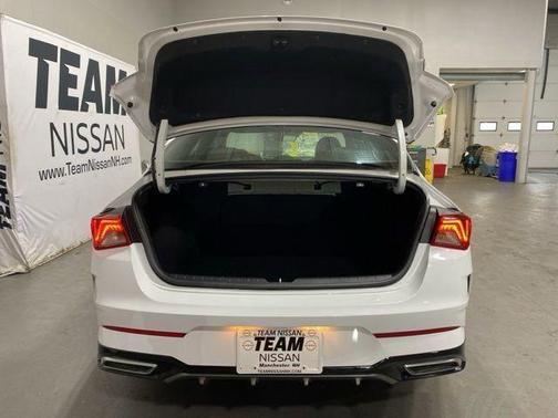 Glacial White Pearl 2022 Kia K5 GT-Line