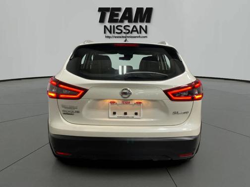 2021 Nissan Rogue Sport SL