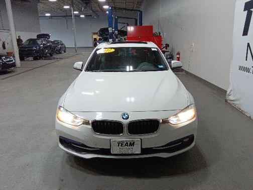 Alpine White 2017 BMW 330 i xDrive
