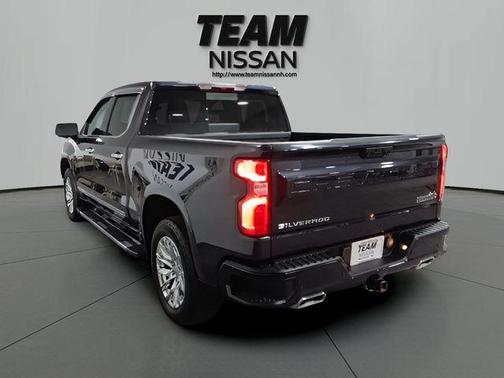 Dark Ash Metallic 2023 Chevrolet Silverado 1500 High Country