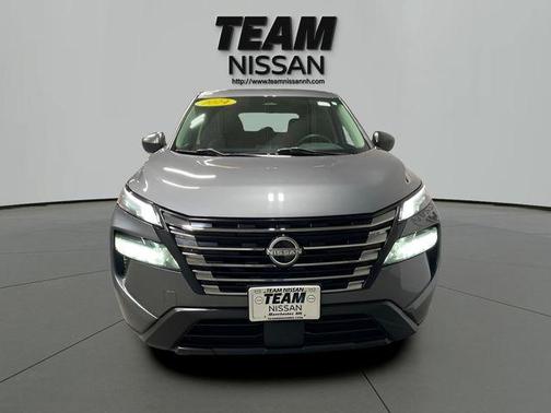 Gun Metallic 2024 Nissan Rogue S