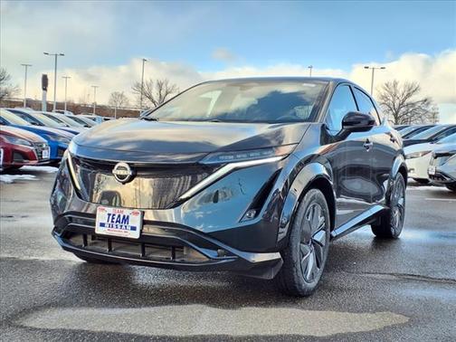 2025 Nissan ARIYA EVOLVE+