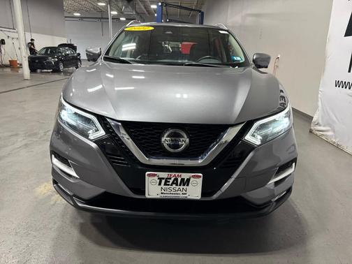 2022 Nissan Rogue Sport SL
