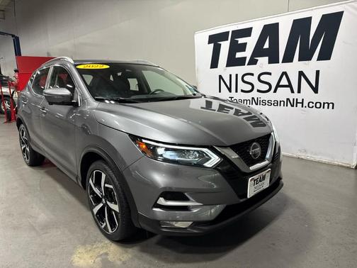 2022 Nissan Rogue Sport SL