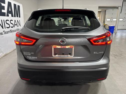 2022 Nissan Rogue Sport SL