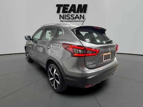 2022 Nissan Rogue Sport SL