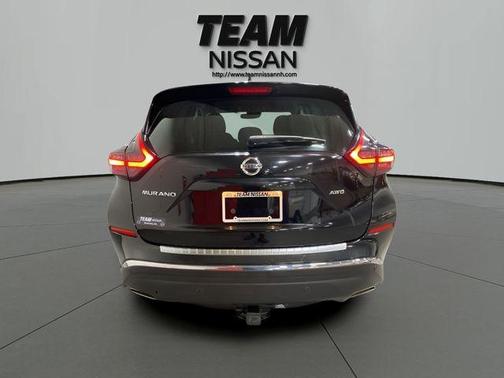 Magnetic Black 2022 Nissan Murano S