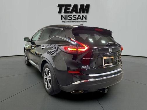 Magnetic Black 2022 Nissan Murano S