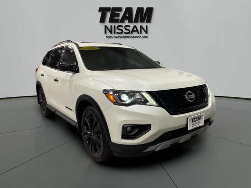 2019 Nissan Pathfinder SL